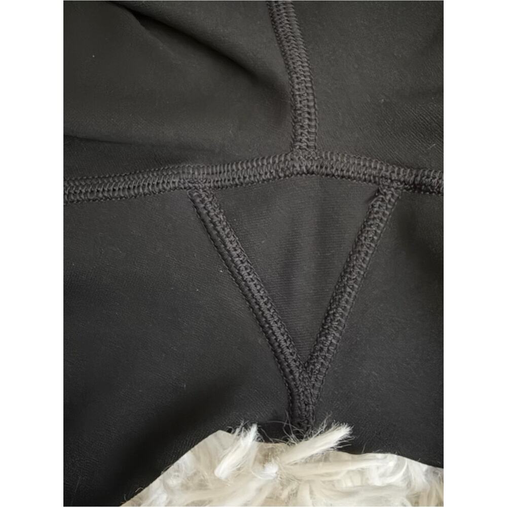 Lululemon Athletica Mapped Out HR Tight 28” Camo Black Gray Graphite Size 4 - Picture 14 of 16